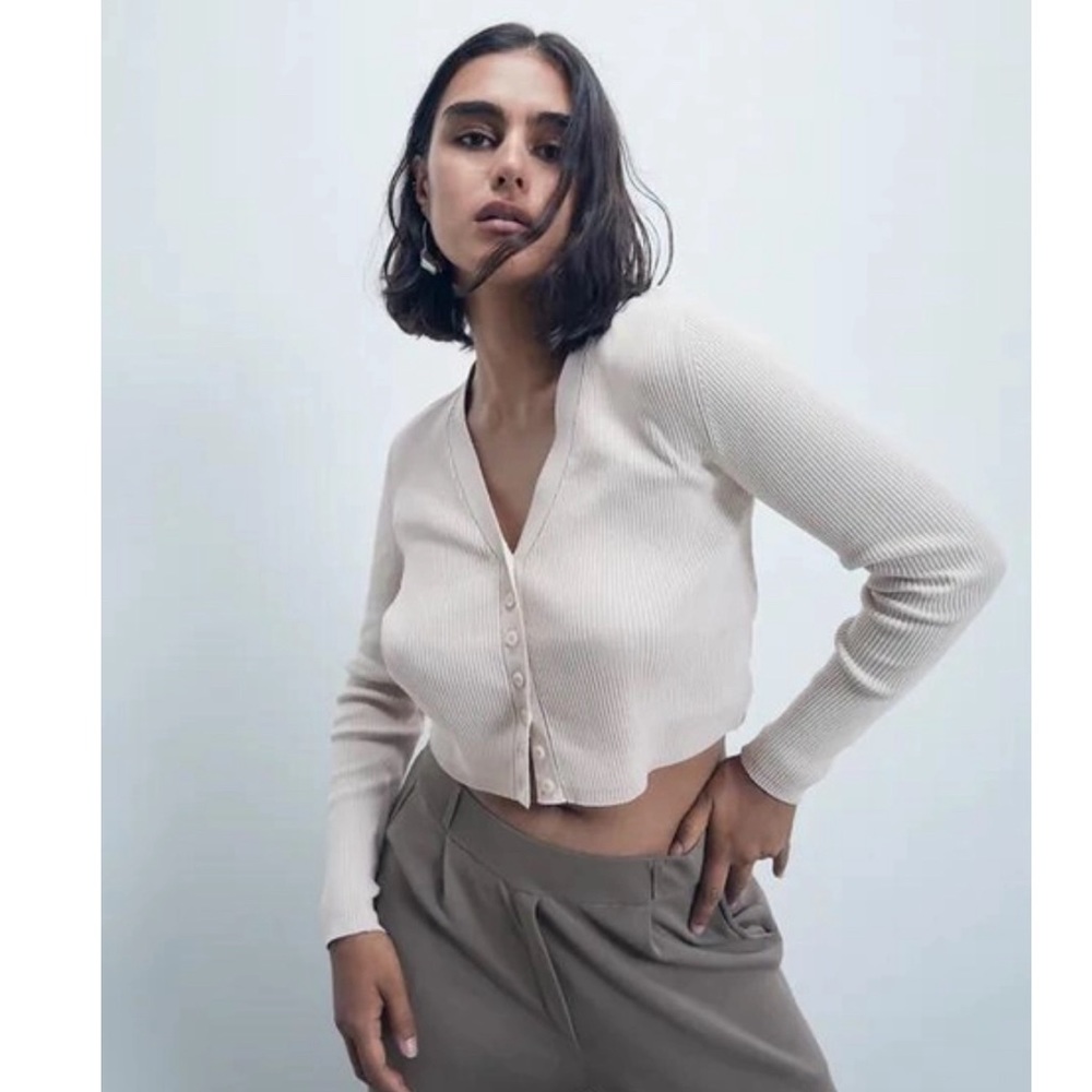 Beige Cropped Sweater